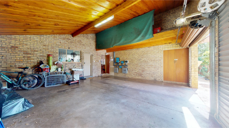 4 Bedroom Property for Sale in Potchefstroom North West